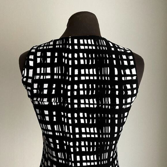 Calvin Klein Black and White Checkered Blouse - Picture 5 of 8